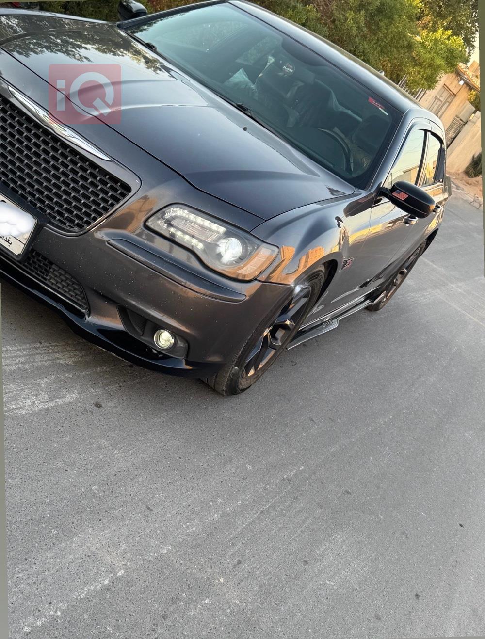 كرايسلر 300